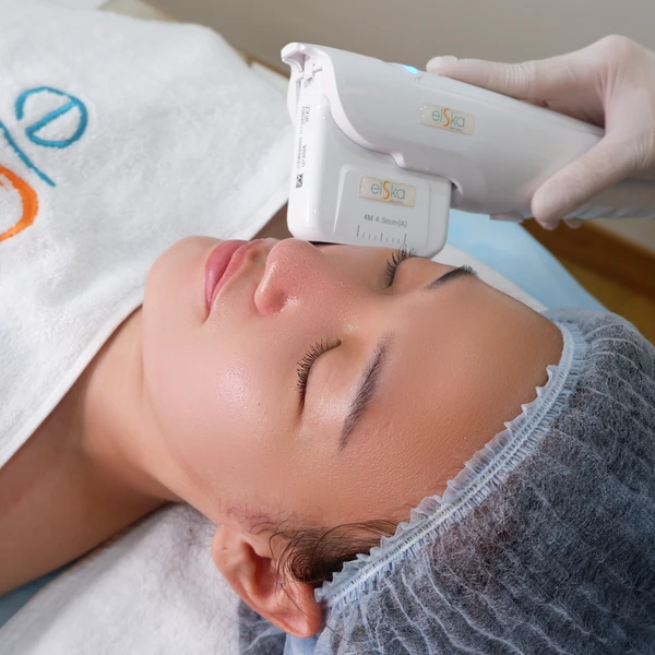 Face Contouring & Tightening 03